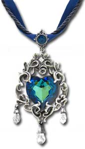 Princess Eugenie's Blue Heart Diamond pendant